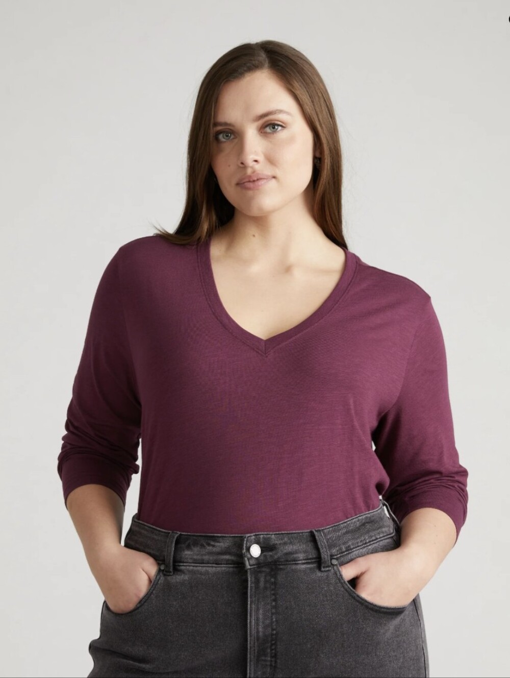 Universal Standard V-Neck Long Sleeve Top - Burgundy Plum
